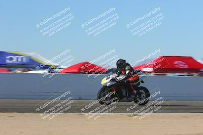 media/Nov-06-2023-Moto Forza (Mon) [[ce023d0744]]/4-Beginner Group/Session 4 (Finish Line Checker)/